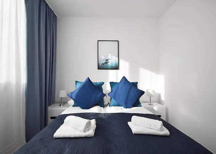 Rentplanet - Bialy Dom Kołobrzeg