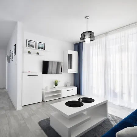Rentplanet - Bialy Dom Apartament