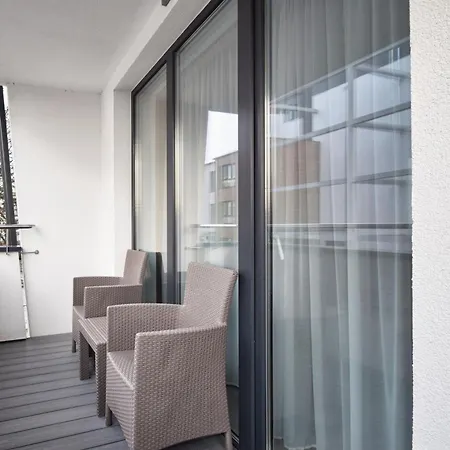Rentplanet - Bialy Dom * Kołobrzeg